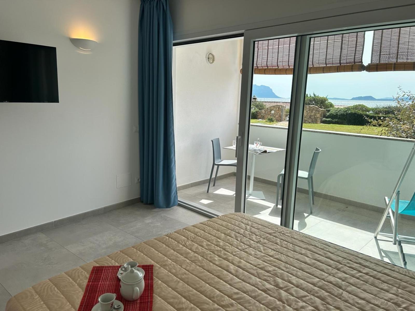 Rooms, Affittacamere Maksim Golfo Aranci Luaran gambar