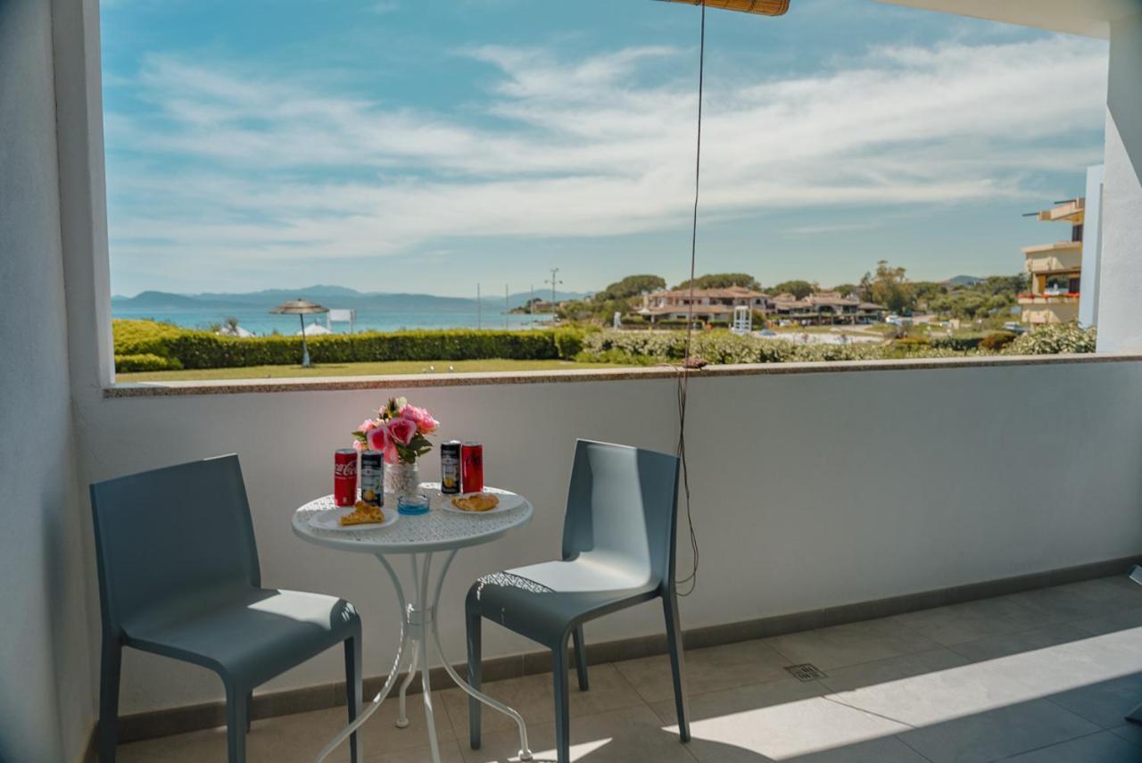 Rooms, Affittacamere Maksim Golfo Aranci Luaran gambar