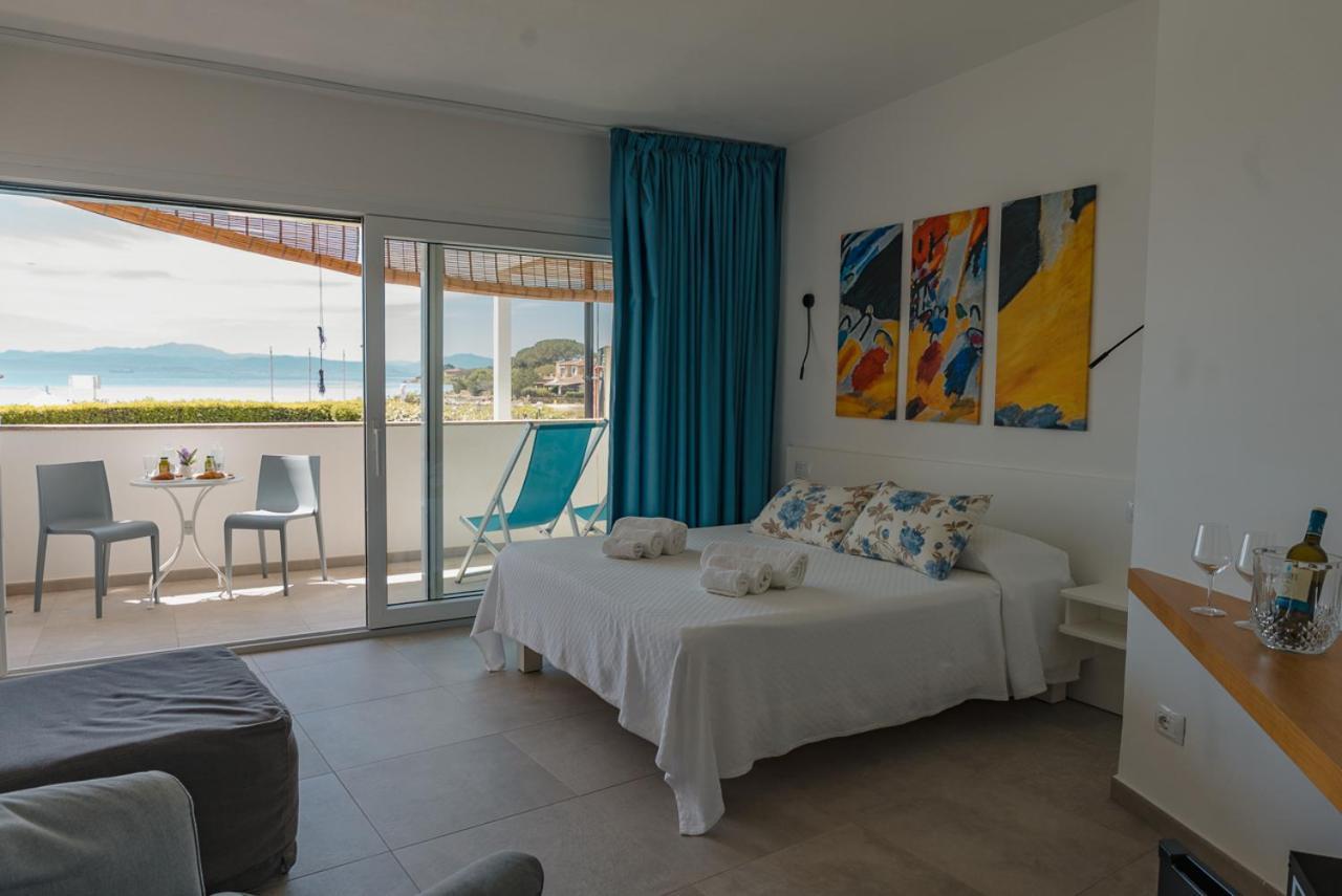 Rooms, Affittacamere Maksim Golfo Aranci Luaran gambar