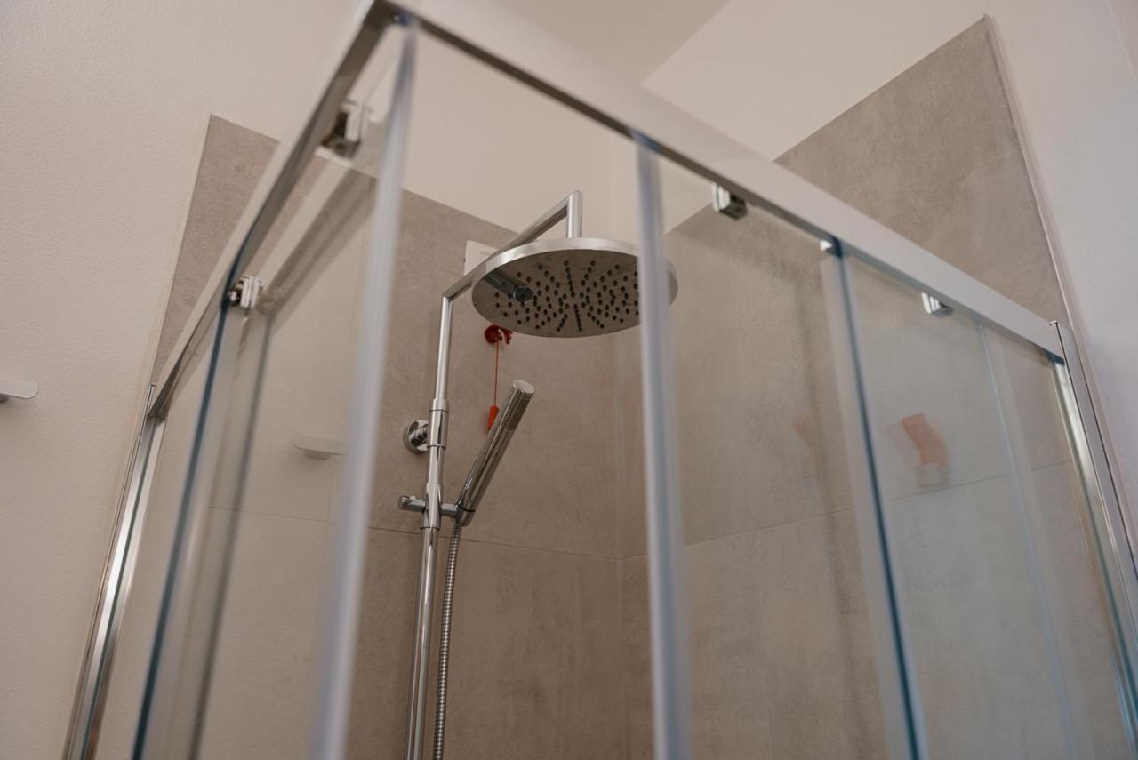 Rooms, Affittacamere Maksim Golfo Aranci Luaran gambar
